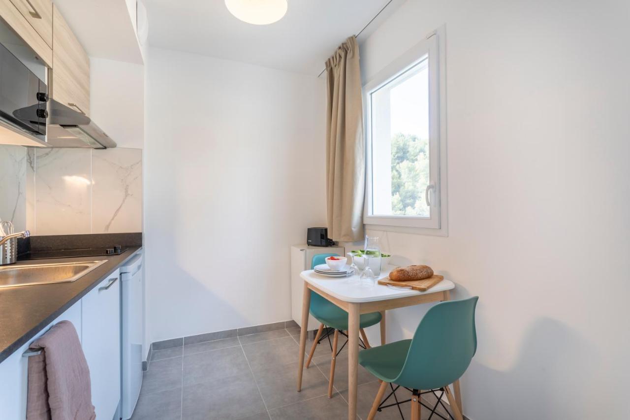 Residence Pierre Et Vacances Cap Cassis Calanques ロックフォール・ラ・ベドゥール エクステリア 写真