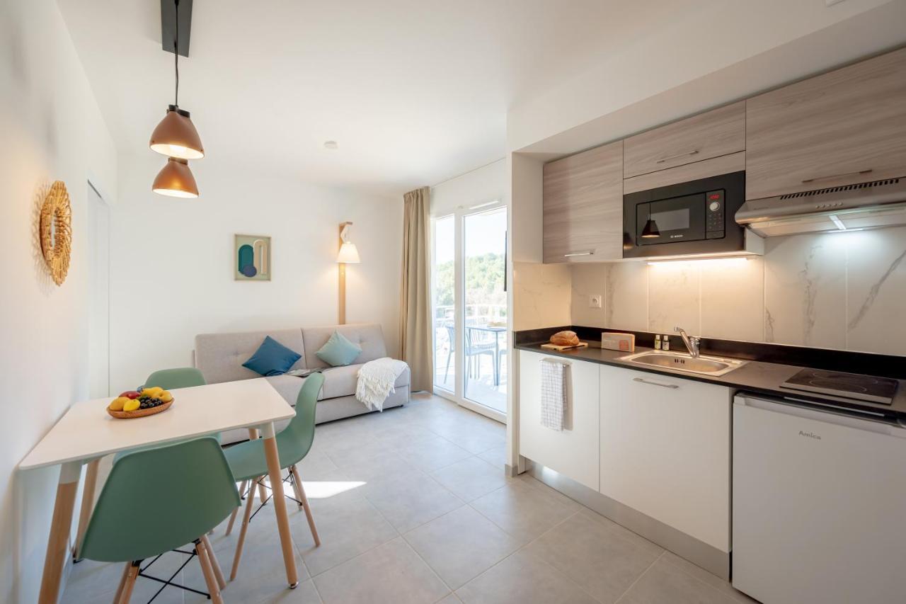 Residence Pierre Et Vacances Cap Cassis Calanques ロックフォール・ラ・ベドゥール エクステリア 写真