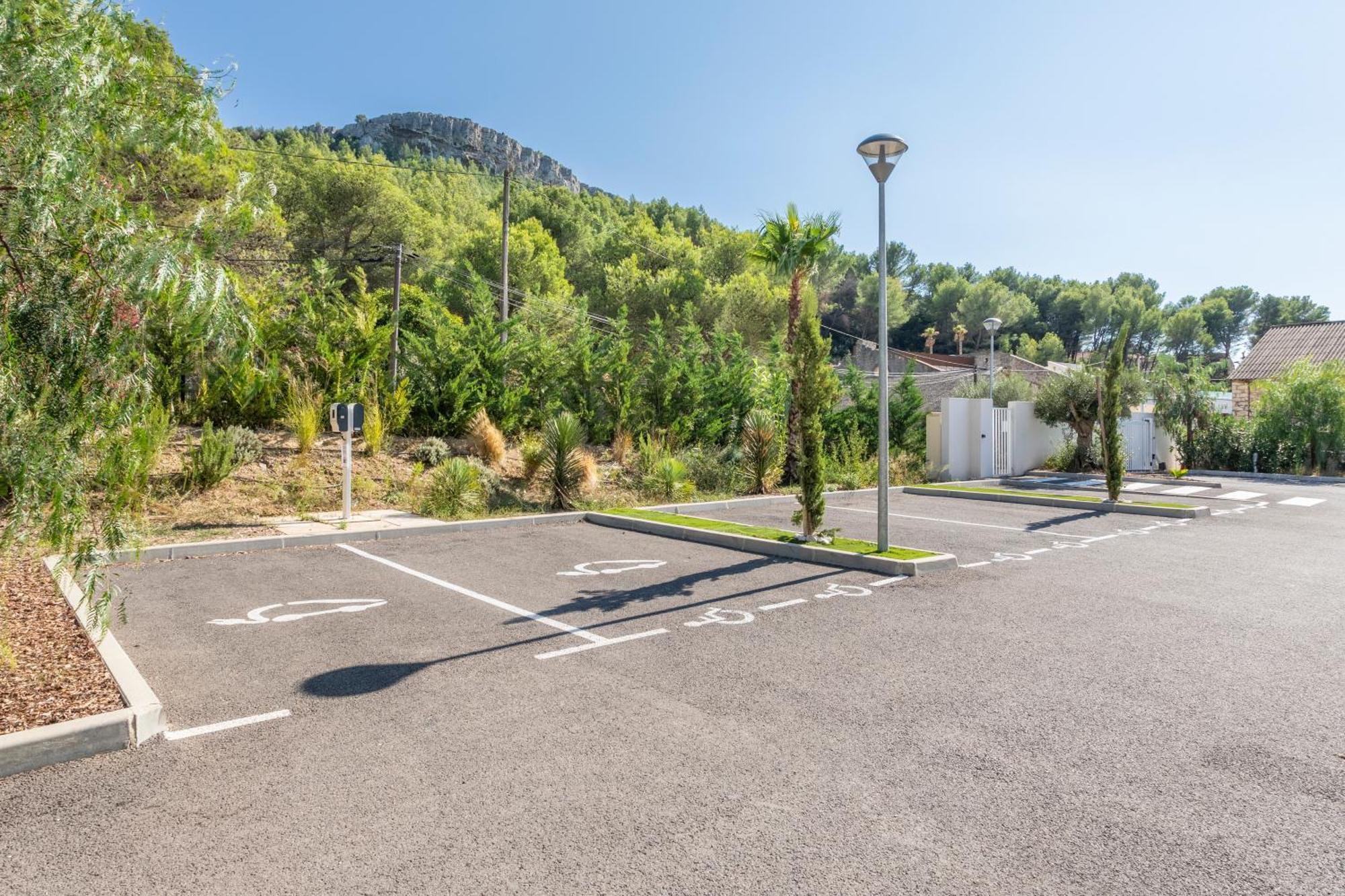 Residence Pierre Et Vacances Cap Cassis Calanques ロックフォール・ラ・ベドゥール エクステリア 写真