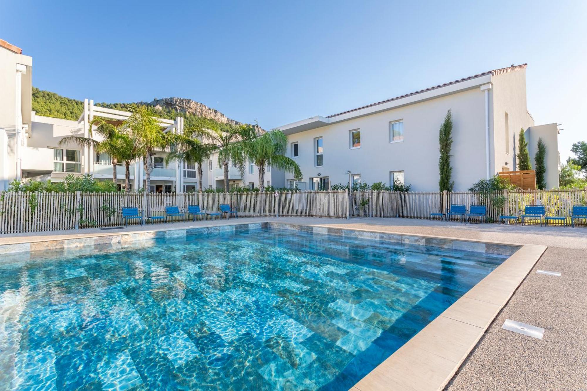Residence Pierre Et Vacances Cap Cassis Calanques ロックフォール・ラ・ベドゥール エクステリア 写真