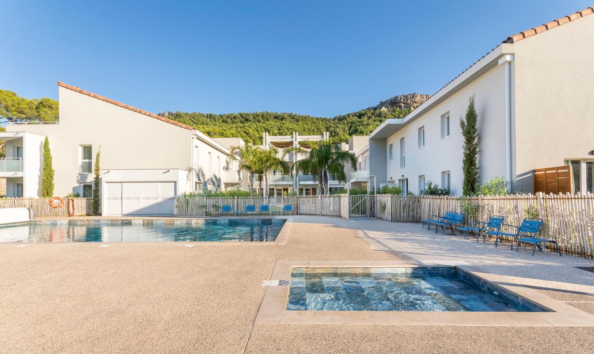 Residence Pierre Et Vacances Cap Cassis Calanques ロックフォール・ラ・ベドゥール エクステリア 写真